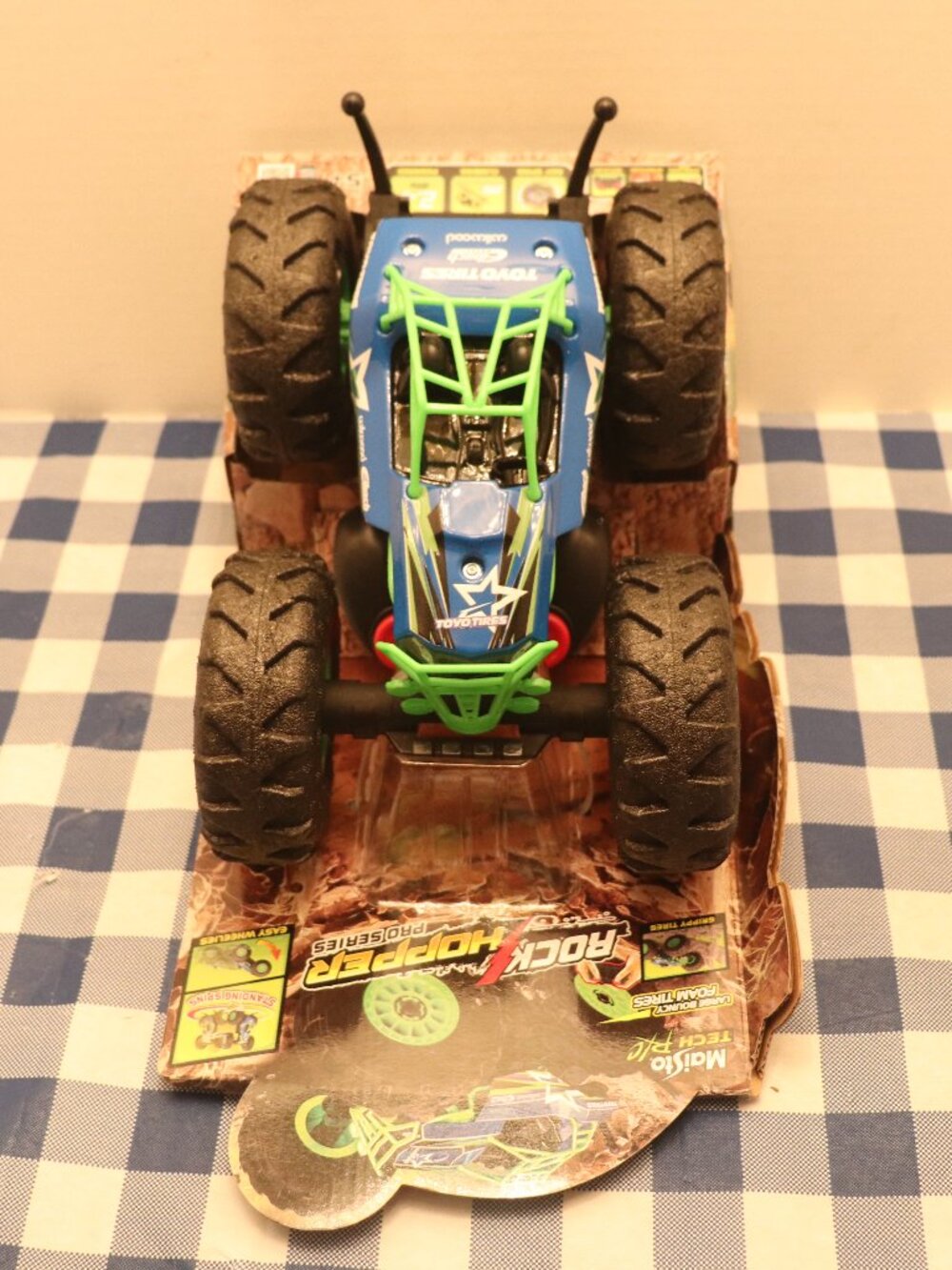Maisto Tech R/C Rock Hopper Pro Series Full Function Control